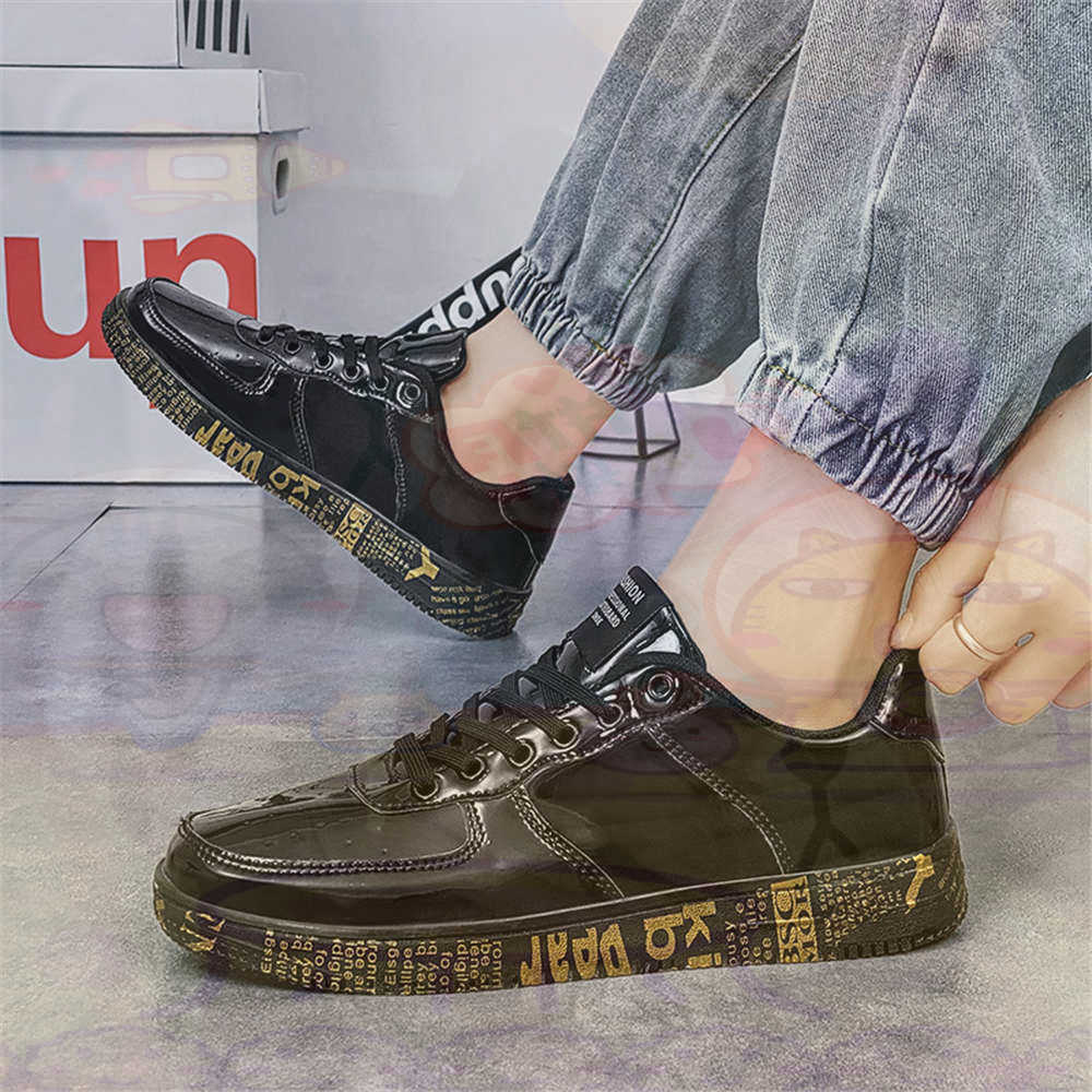 Round Foot Size 45 Sneakers Wh - Streetwear Brand Vietnam ulasan dan harga